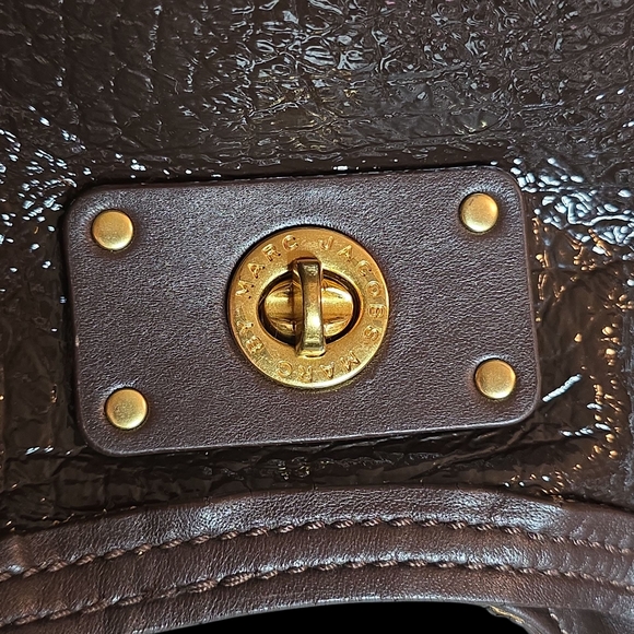 Marc By Marc Jacobs Totally Turnlock Teri Brown Patent Leather Shoulder Bag - Picture 9 of 14